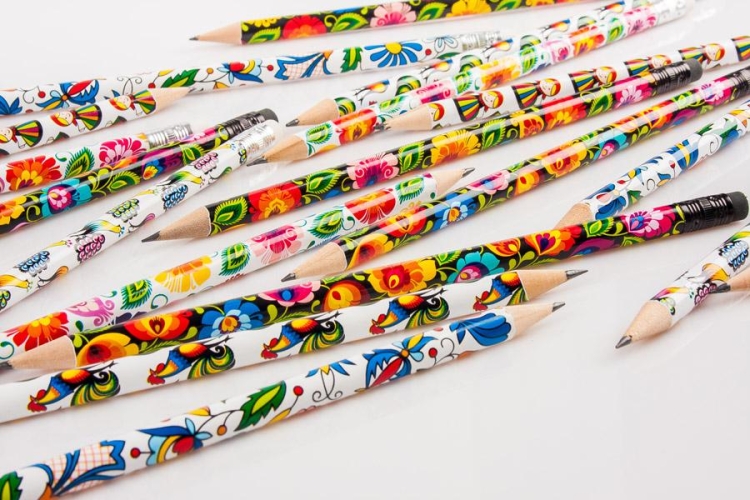 ołówki folk.jpg