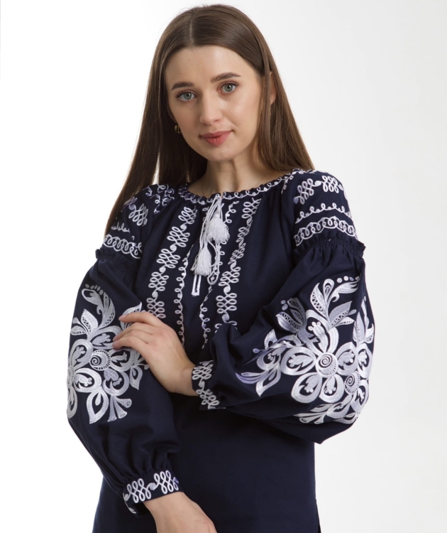 Granatowa folkowa sukienka hafty len