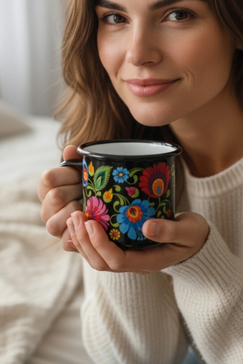 Kubek emaliowany biały kwiaty łowickie Janek