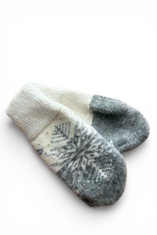 Zimowe rękawiczki wełniane jednopalczaste gwiazdki