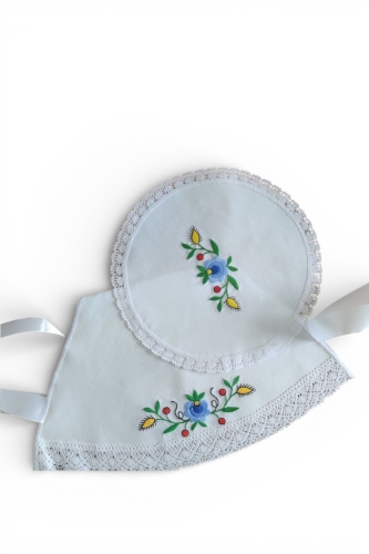 Serwetka do koszyczka z koronką haft kaszubski