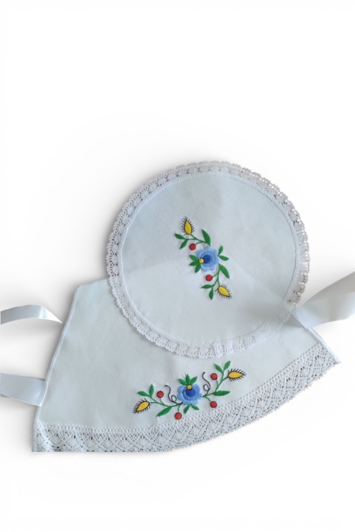Serwetka do koszyczka z koronką haft kaszubski