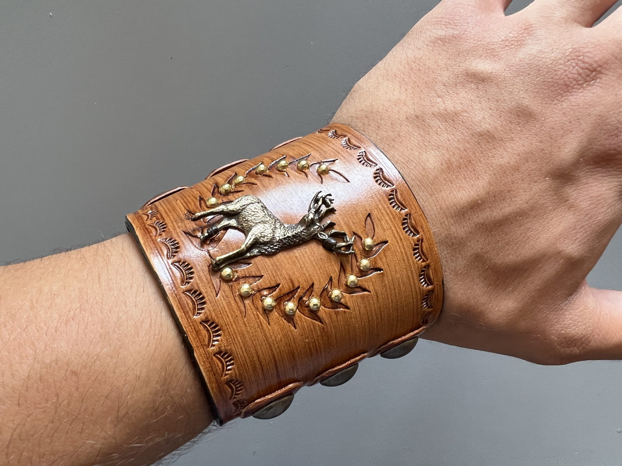 Męska skórzana bransoletka opaska góralska