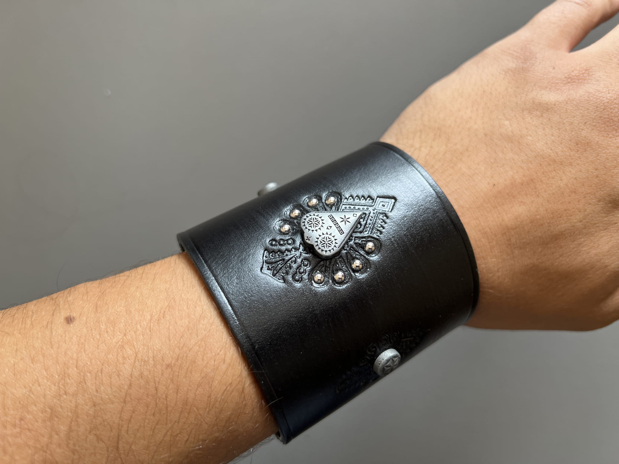 Męska opaska skóra bransoletka parzenica